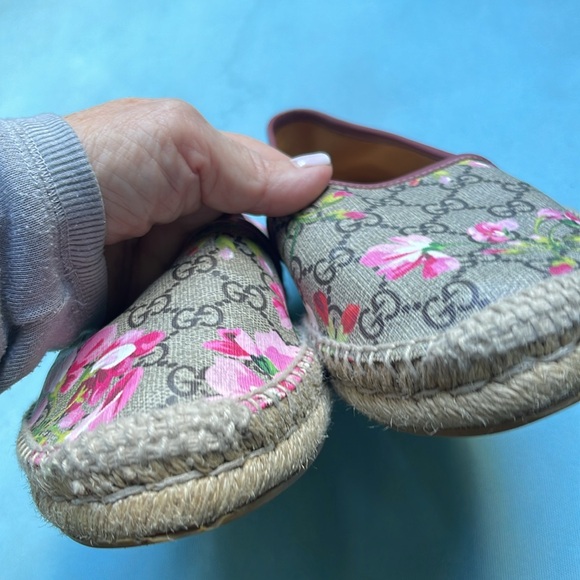 39 Gucci espadrille worn a few times too tight - Picture 6 of 8